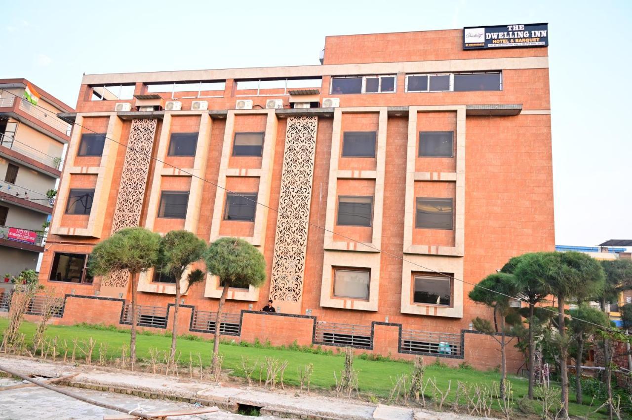 The Dwelling Inn Greater Noida Kültér fotó