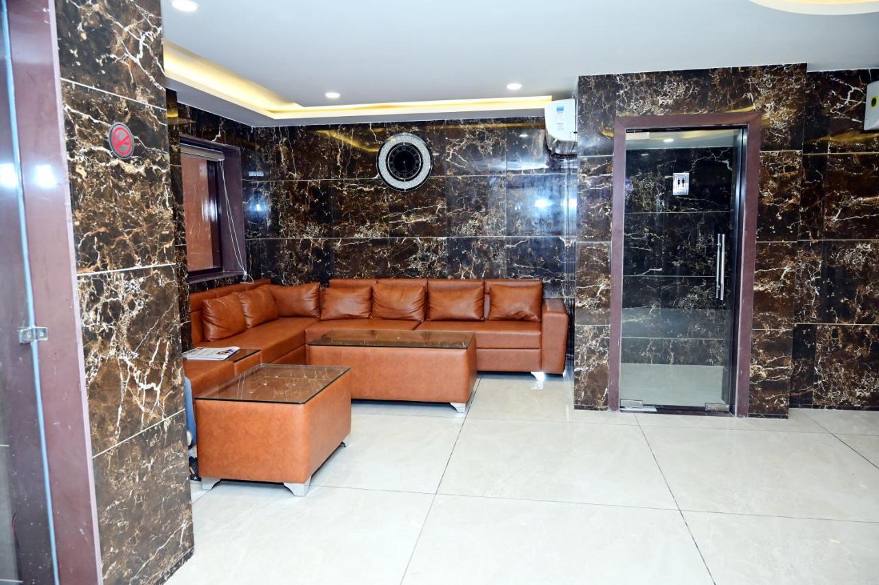 The Dwelling Inn Greater Noida Kültér fotó